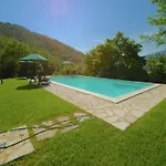 House Overlooking Near Tuscany Casella (Umbria)