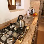 House Overlooking Near Tuscany Hébergement de vacances
