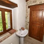 House Overlooking Near Tuscany Hébergement de vacances