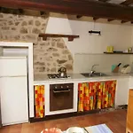 House Overlooking Near Tuscany Hébergement de vacances Casella (Umbria)