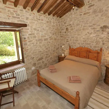 House Overlooking Near Tuscany Feriehus *