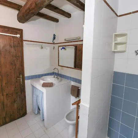 House Overlooking Near Tuscany Casella (Umbria)