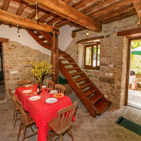 House Overlooking Near Tuscany Ferienhaus Casella (Umbria)