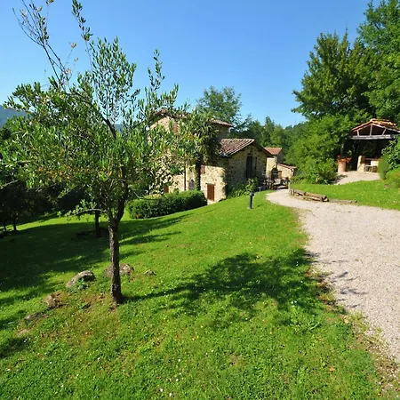 House Overlooking Near Tuscany *