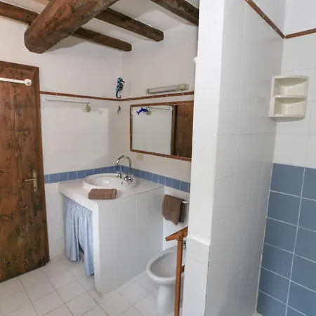 House Overlooking Near Tuscany * Casella (Umbria)